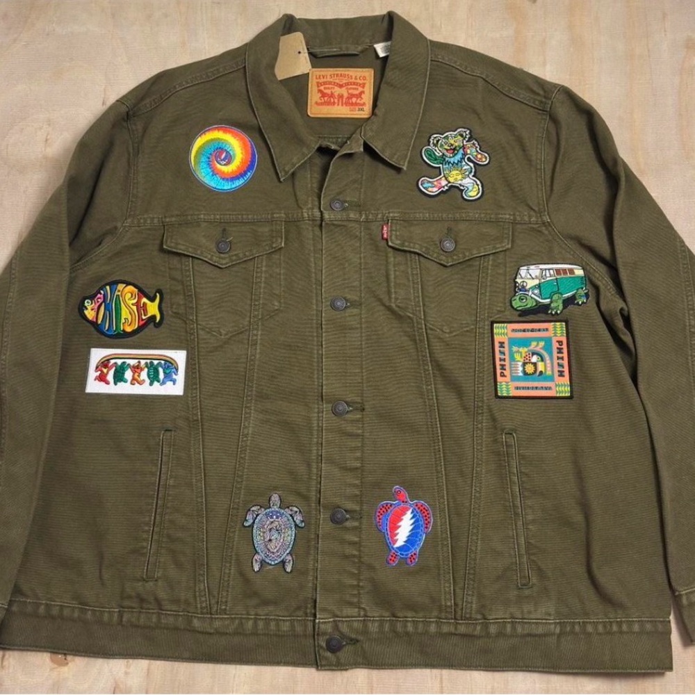 Embroidered Patchwork Olive Green Jacket - Gratef… - image 2